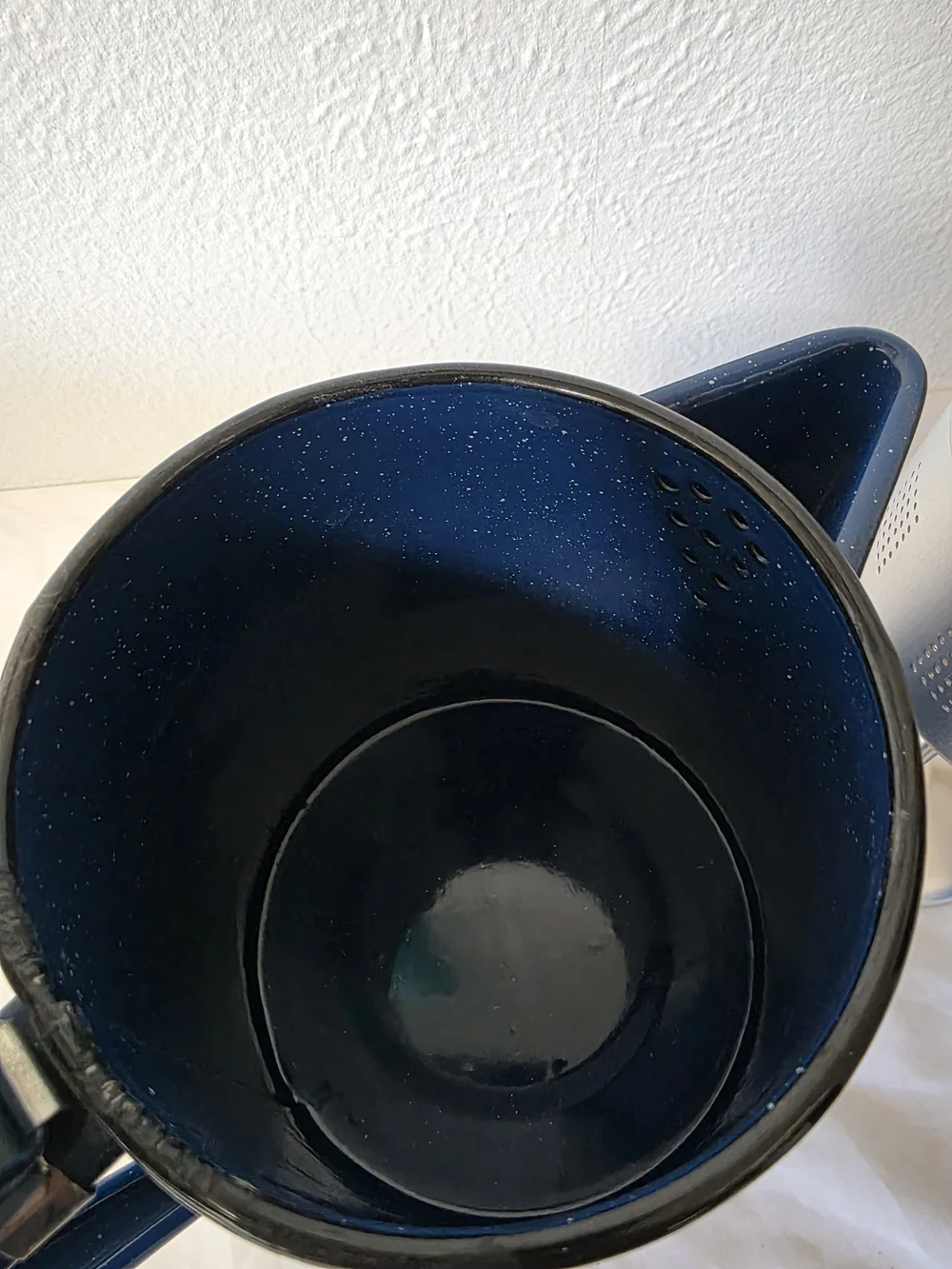 Blue Speckled Enamel Coffee Pot & Mug Set - Home Kitchen